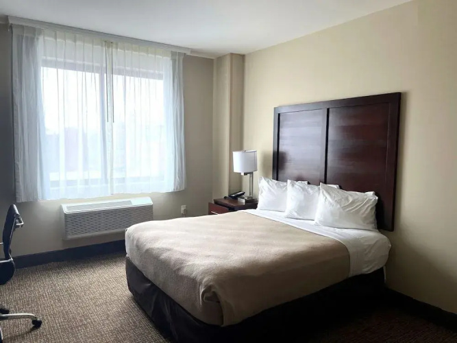 Lotus BLU Inn & Suites