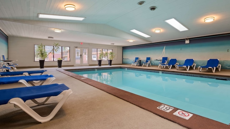 SureStay Plus Hotel By Best Western Salmon Arm photo 11