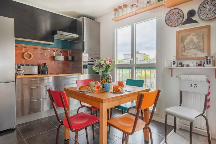Paris Rebeval residence