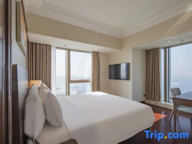 2 Bedrooms Double Family Suite with sea view