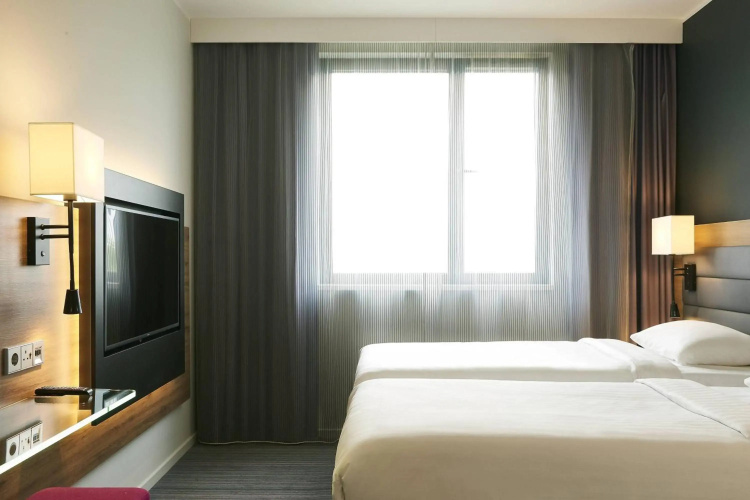 MOXY Frankfurt Eschborn