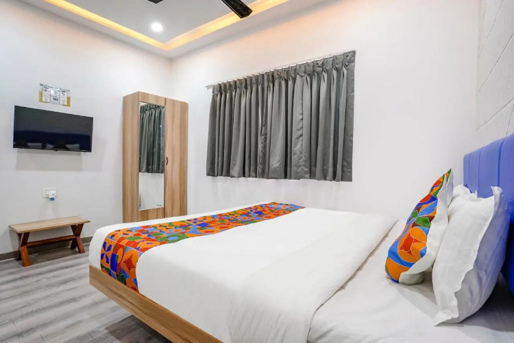 Fabhotel Vrundavan