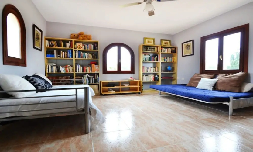 104509 - Villa in Llucmajor