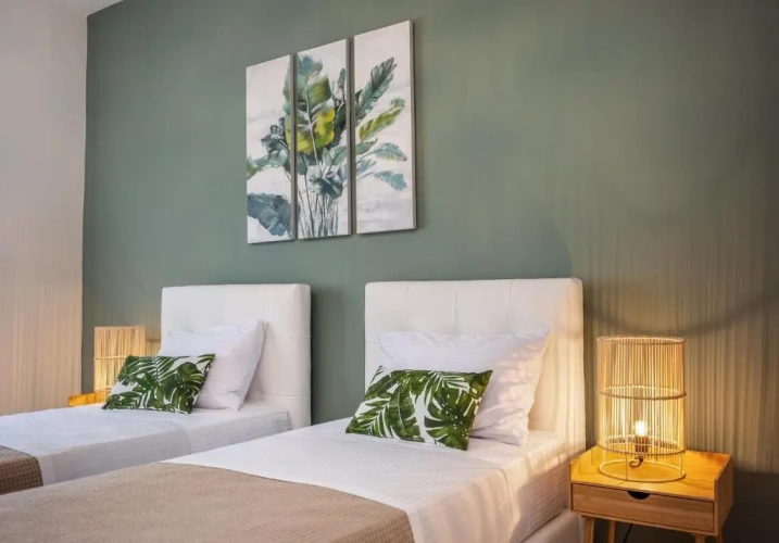 3 Bedrooms Villa