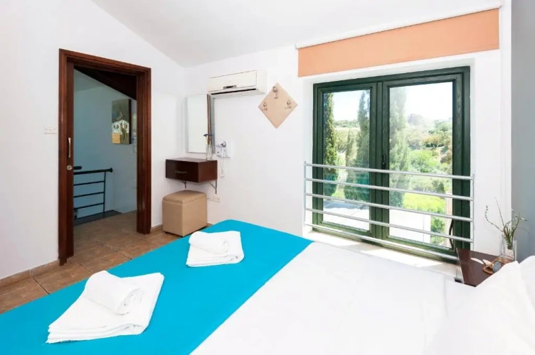 3 Bedrooms Villa