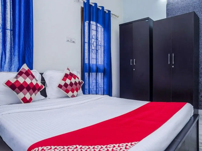 Maple Comfort By OYO Rooms