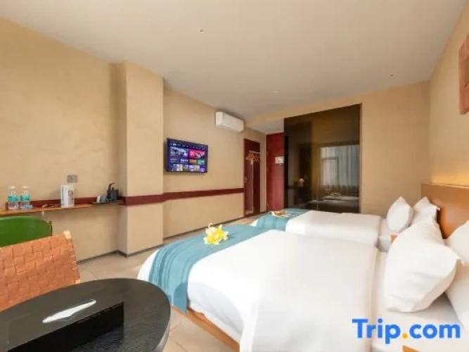 Standard Twin Family room