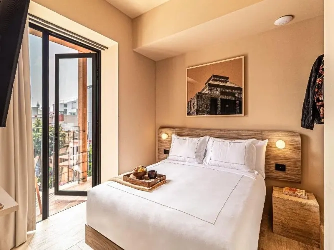 2 Bedrooms Premium Studio with balcony