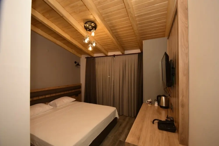 Economy Double room with city view