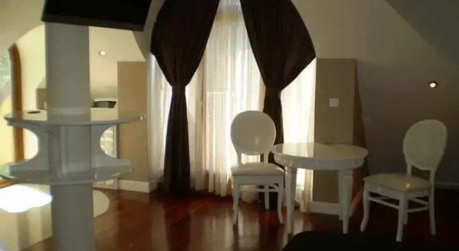 Boutique Apartments