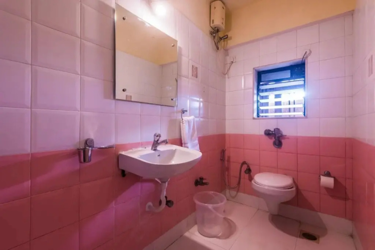 OYO Flagship 389 Maitri Park Chembur