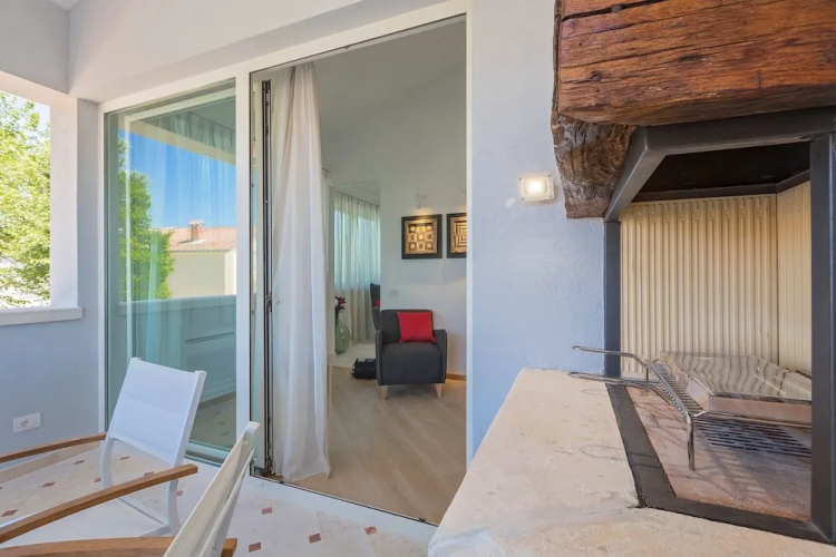 Apartments Berli 5