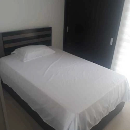3 Bedrooms Apartment