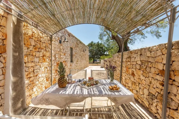 3 Bedrooms Cottage