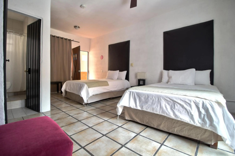 Hostal Punto 79 - Hostel