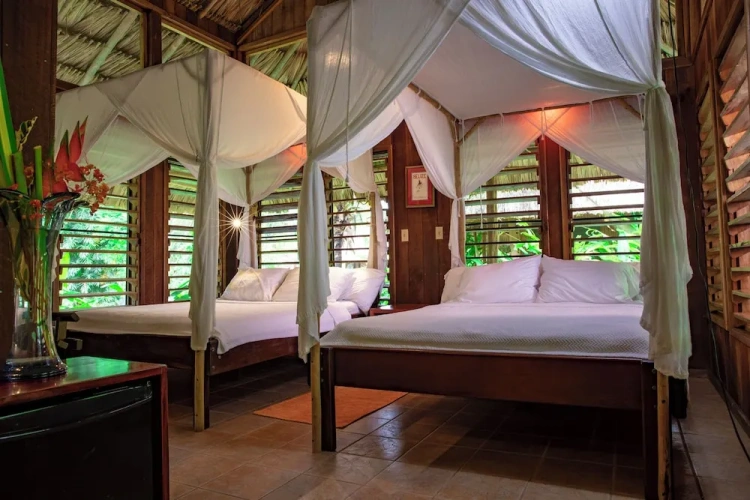 Deluxe Quadruple room with balcony