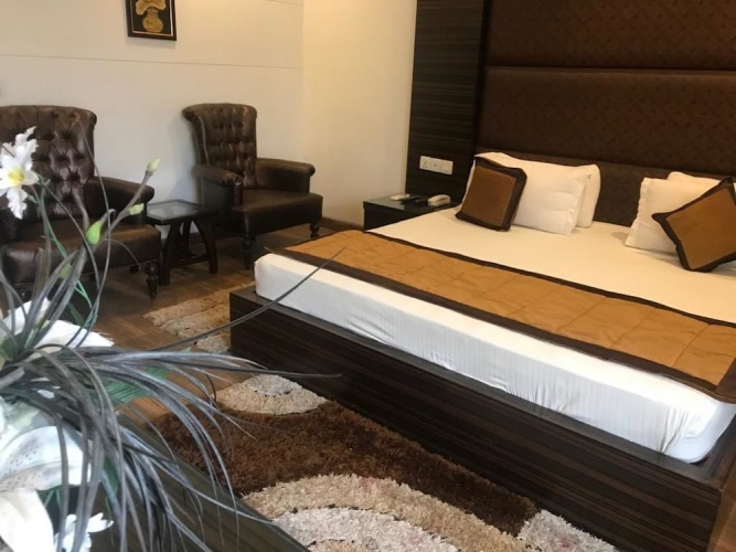 Hotel Riya Palace