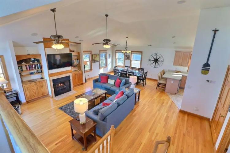 6155 Designed to Please Water Views