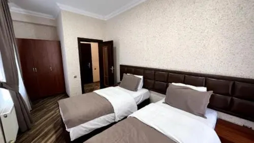 Karvan Hotel
