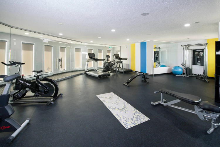 Clarion Pointe photo 21