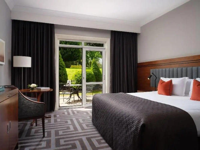 Deluxe Double room with view