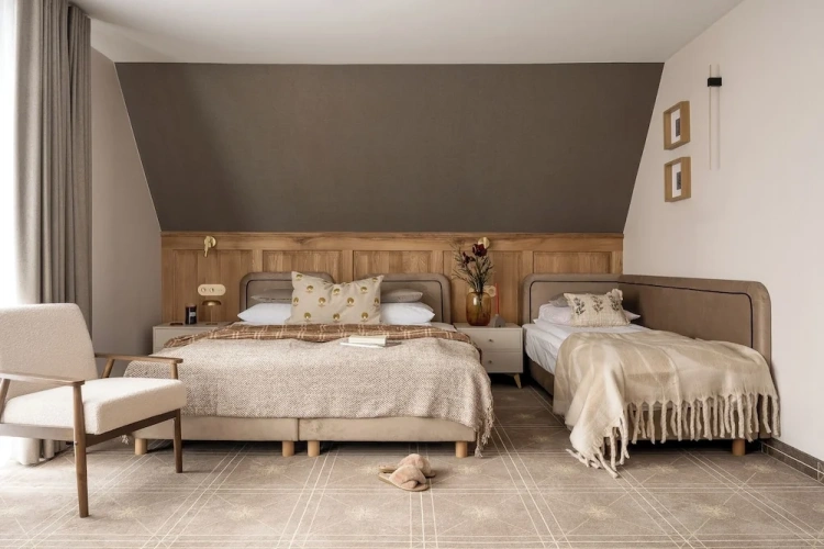 Comfort Quadruple room with balcony