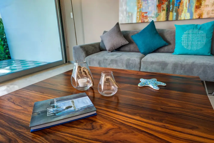 Atthakan 3 bedroom apartment sleeps 10