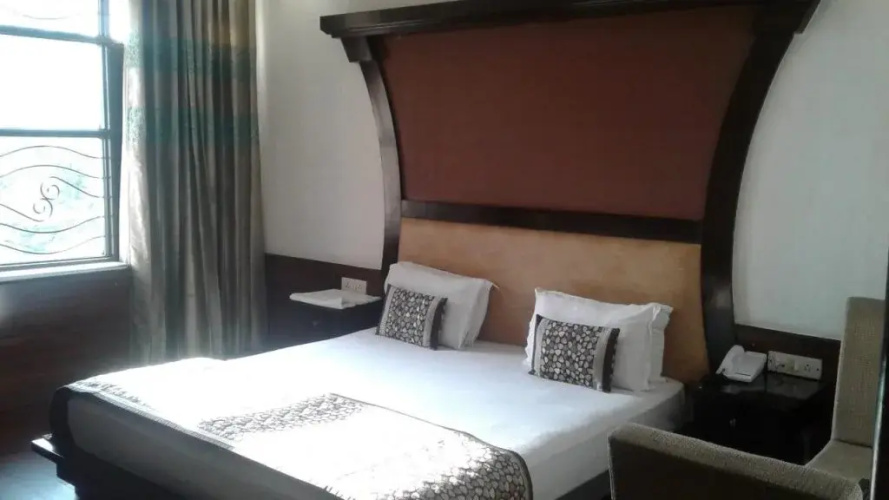 Hotel Empire BnB Gurgaon