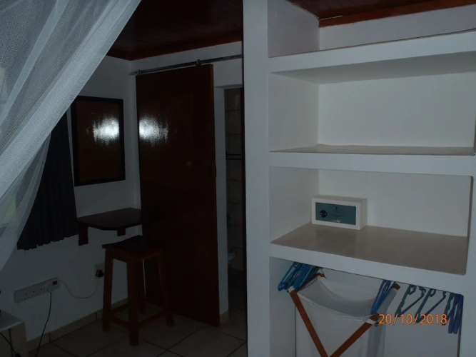 C-Mew Guesthouse