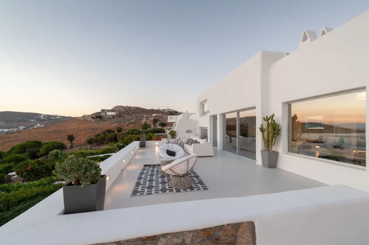 Seawest Villa