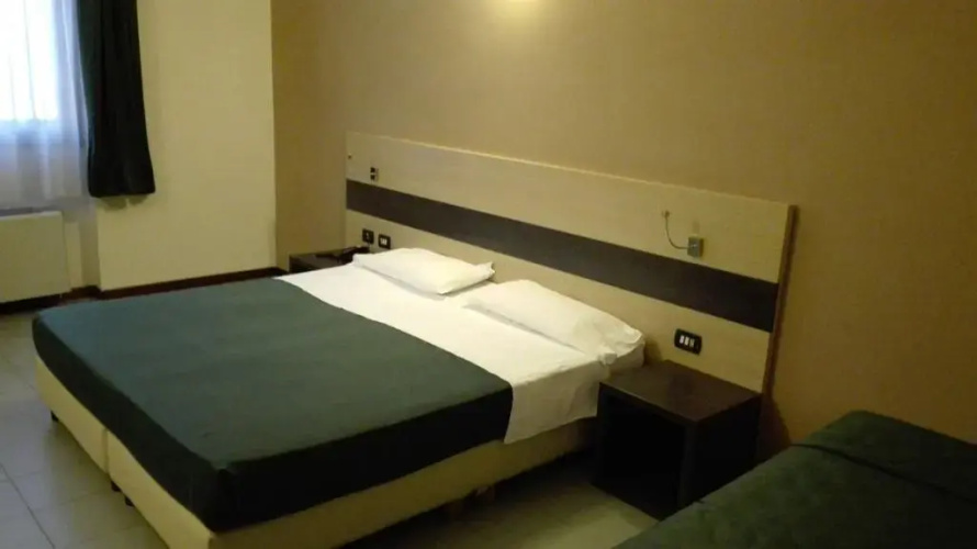 Hotel Alba Torre Maura Rome