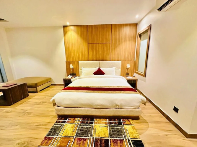 Asian Buddha Hotel