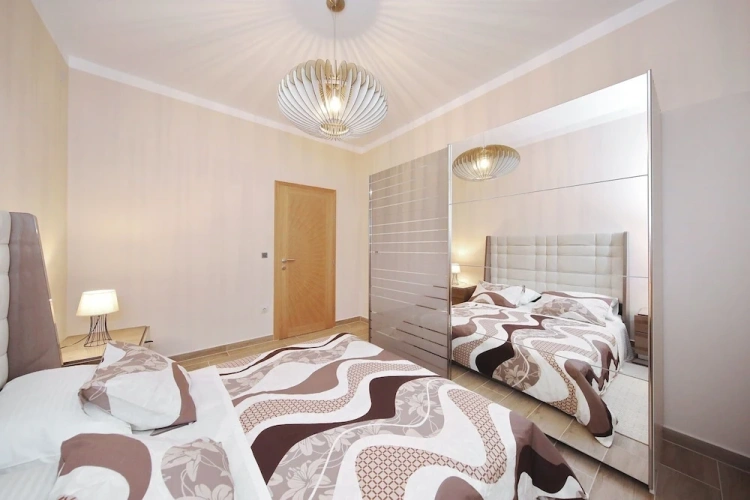 1 Bedroom Deluxe Apartment