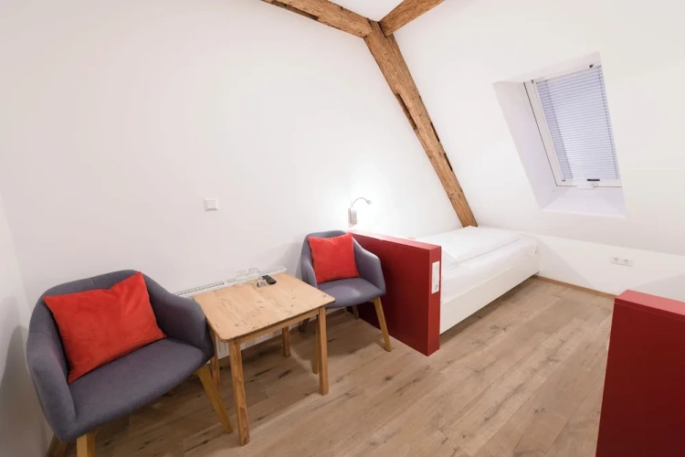 Economy Twin room