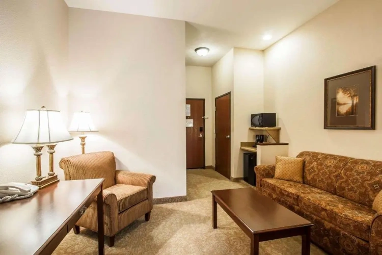 Standard Double Suite