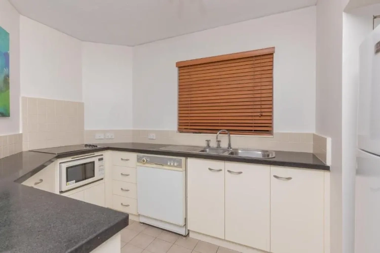 1 Bedroom Economy Apartment