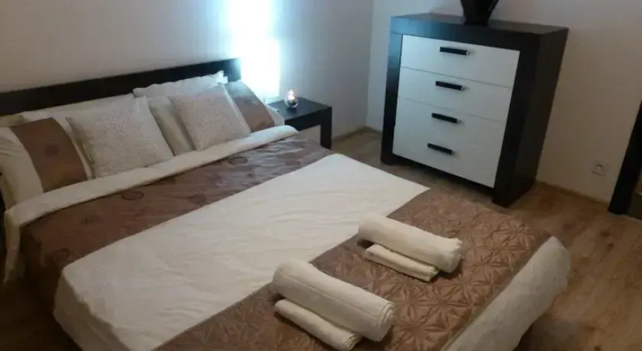 Uptown Apartment