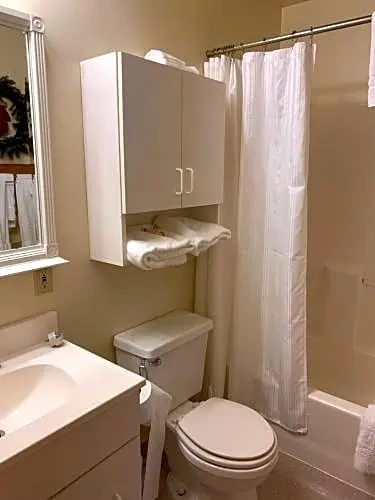 1 Bedroom Suite