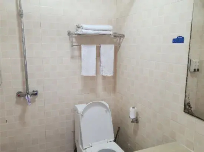 Long Yuan Hotel