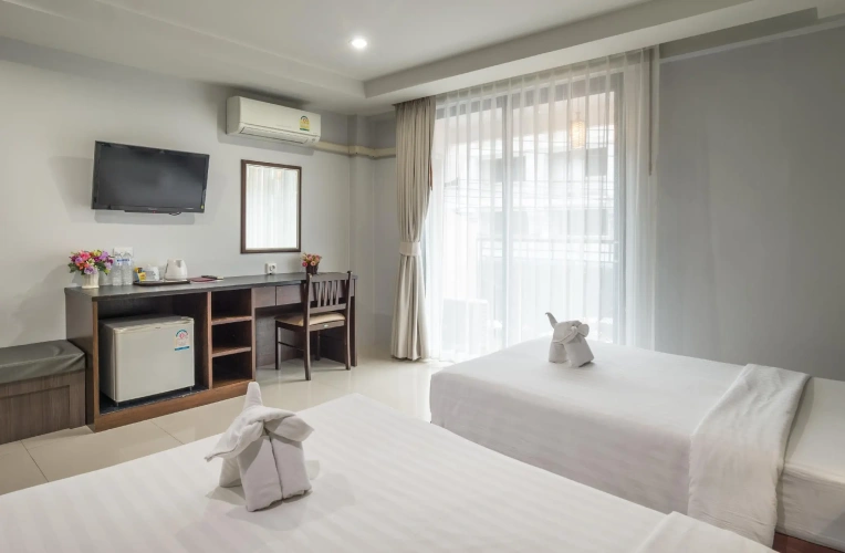 Superior Twin room with balcony