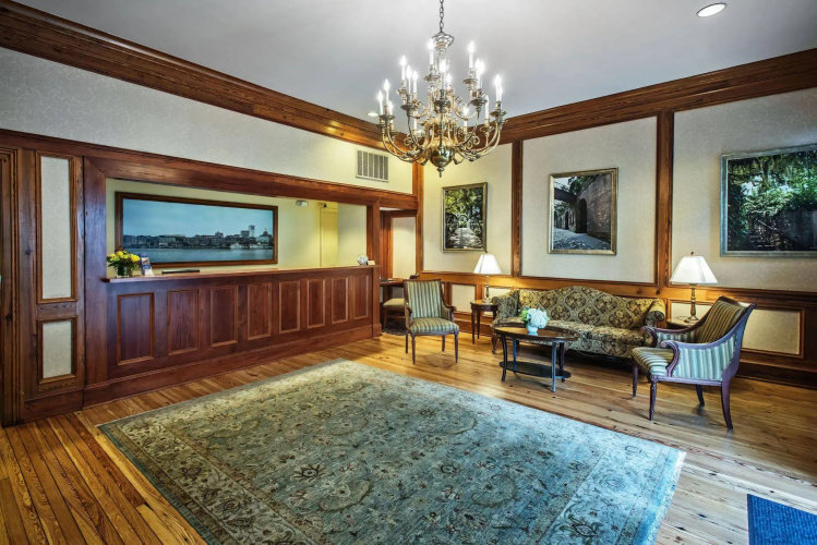 River Street Inn