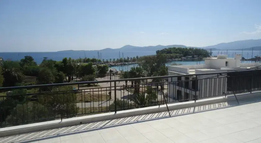 Villa Popi