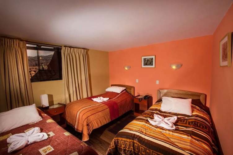 Hostal Suecia I