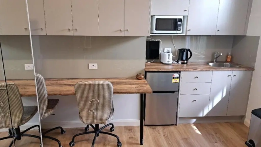 Deluxe Single room