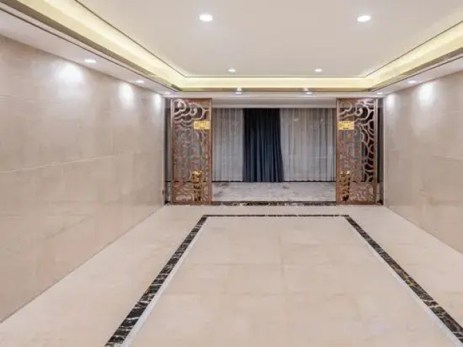 Longcheng Hotel