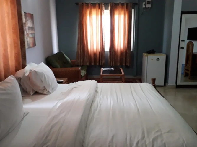 Executive Suite with city view