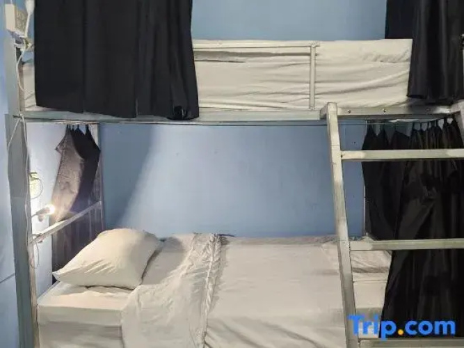 Kai Lions International Capsule Hostel Pakse
