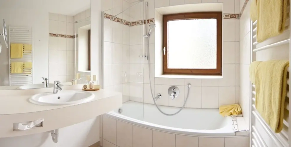 1 Bedroom Suite with balcony