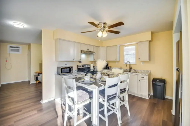 Explore & Relax! Norfolk Duplex < 1 Mi to Beach