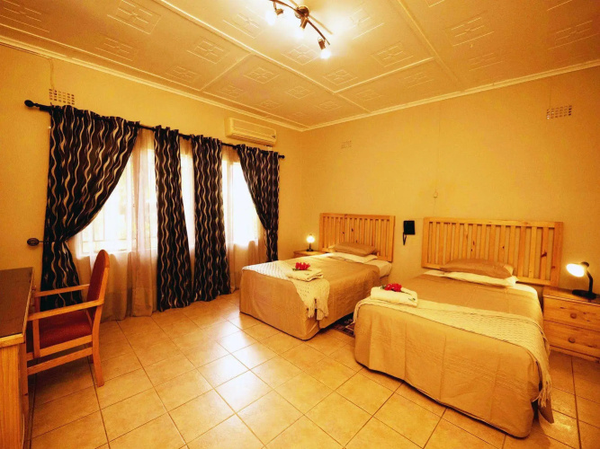 Palmwood Lodge